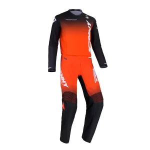 kenny Conjunto performance gradient laranja