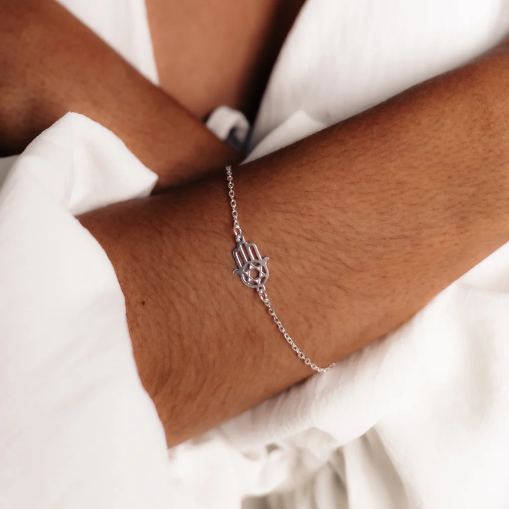 Pulseira Feminina em Prata - Mão de Fátima - Image 3