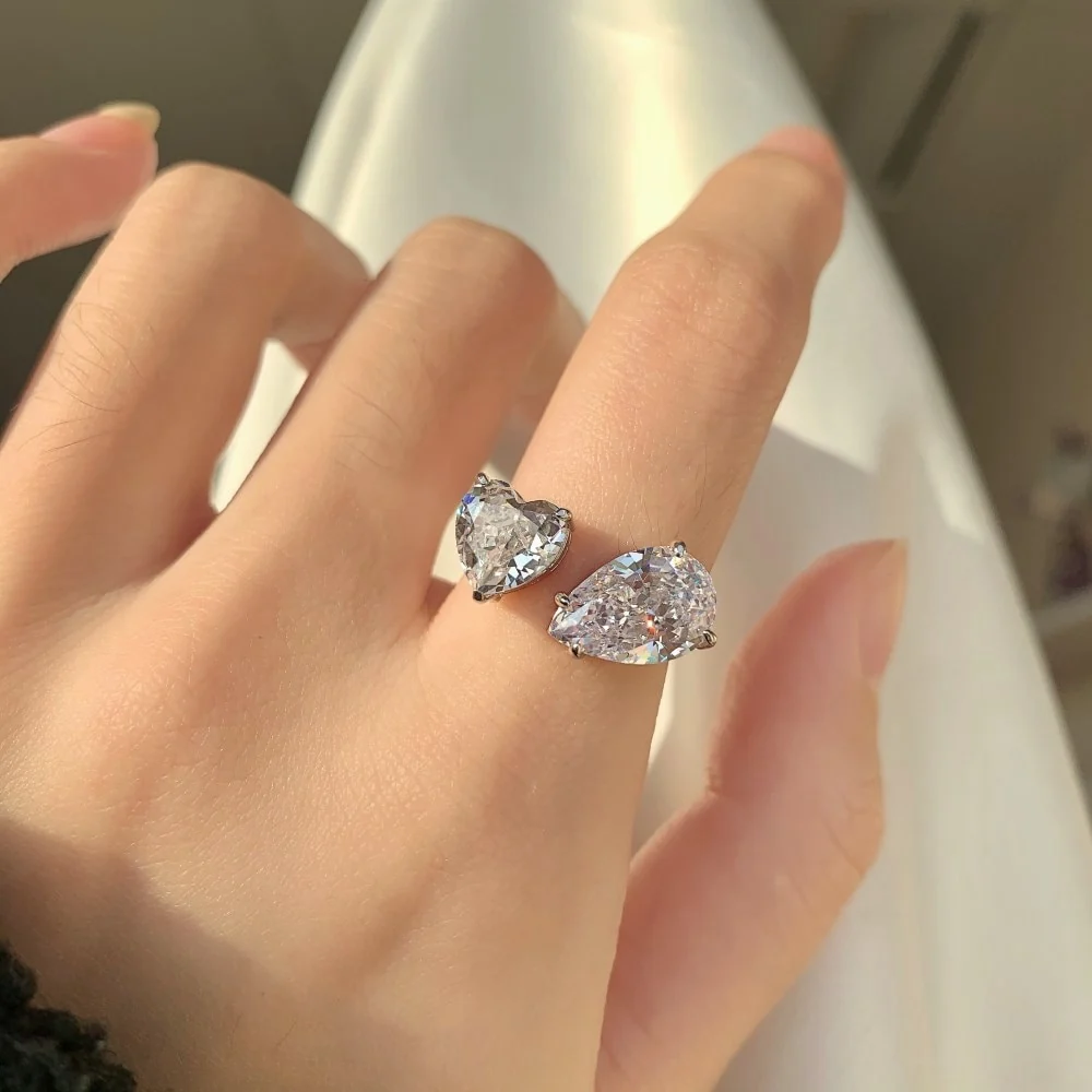 Anel de Coração Deluxe - 100% Prata com Moissanite - Image 3