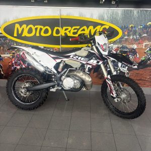Rieju MR 300 – Setembro 2021 (modelo 2022)