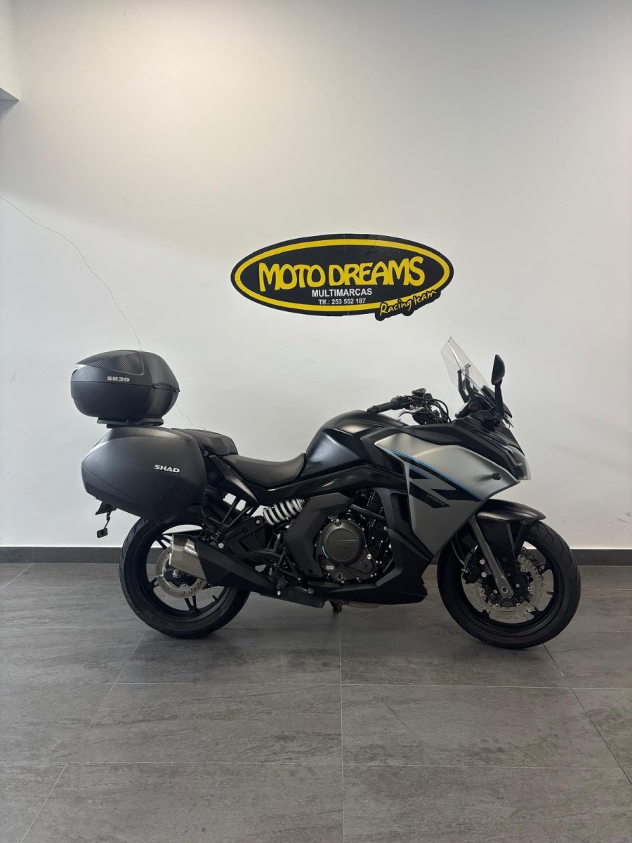 CFMOTO 650 GT – Touring com Estilo e Conforto!